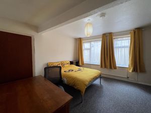 Photo 26- click for photo gallery